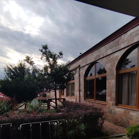 Hotel Apollo Valašské Meziříčí Kültér fotó